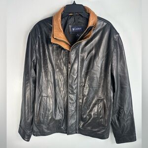 Daniel Cremieux Black and Tan Leather Jacket Size XL
100% Lambs Leather Soft!